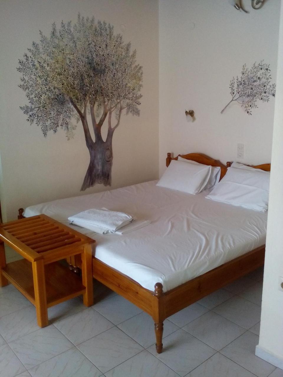 Pansion Matoula Apartment Skiathos Town Ngoại thất bức ảnh