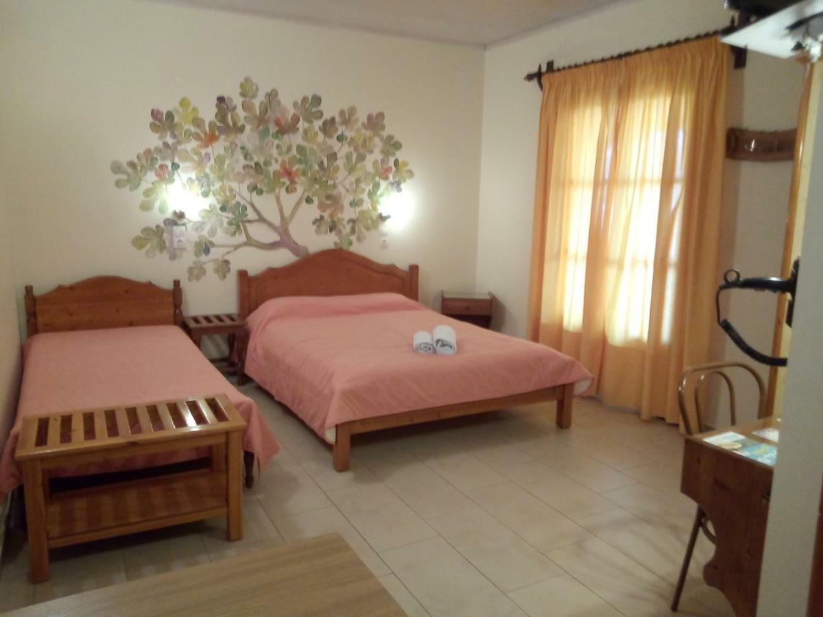 Pansion Matoula Apartment Skiathos Town Ngoại thất bức ảnh